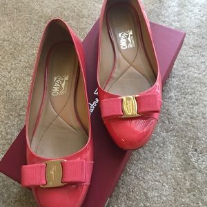 Salvatore Ferragamo varina flats